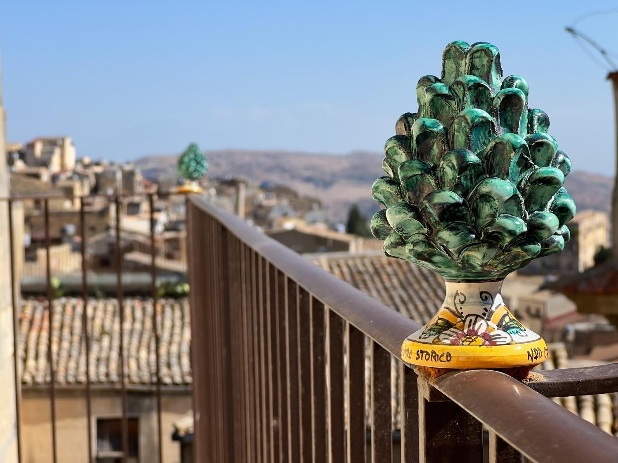 Bed and Breakfast Al Centro Storico Caltagirone Exterior foto