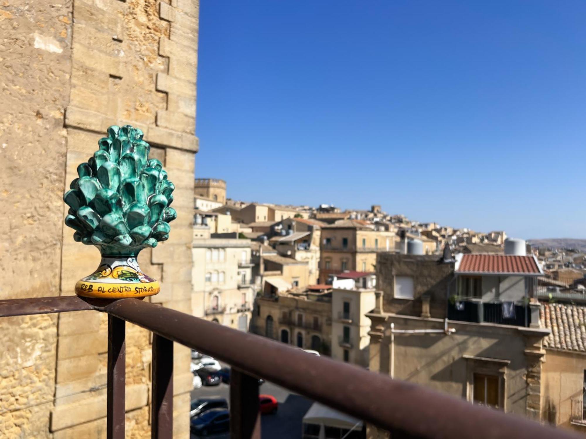 Bed and Breakfast Al Centro Storico Caltagirone Exterior foto
